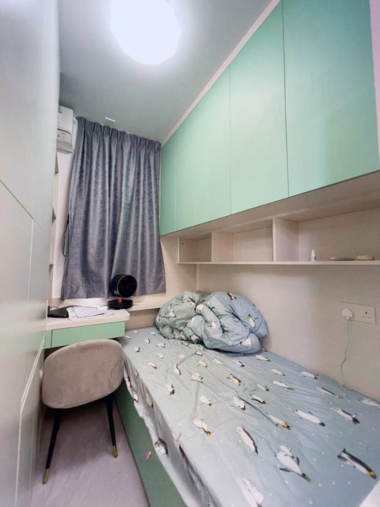 香港公屋3–4人單位櫃間房設計案例訂造傢俬作品照片 6
