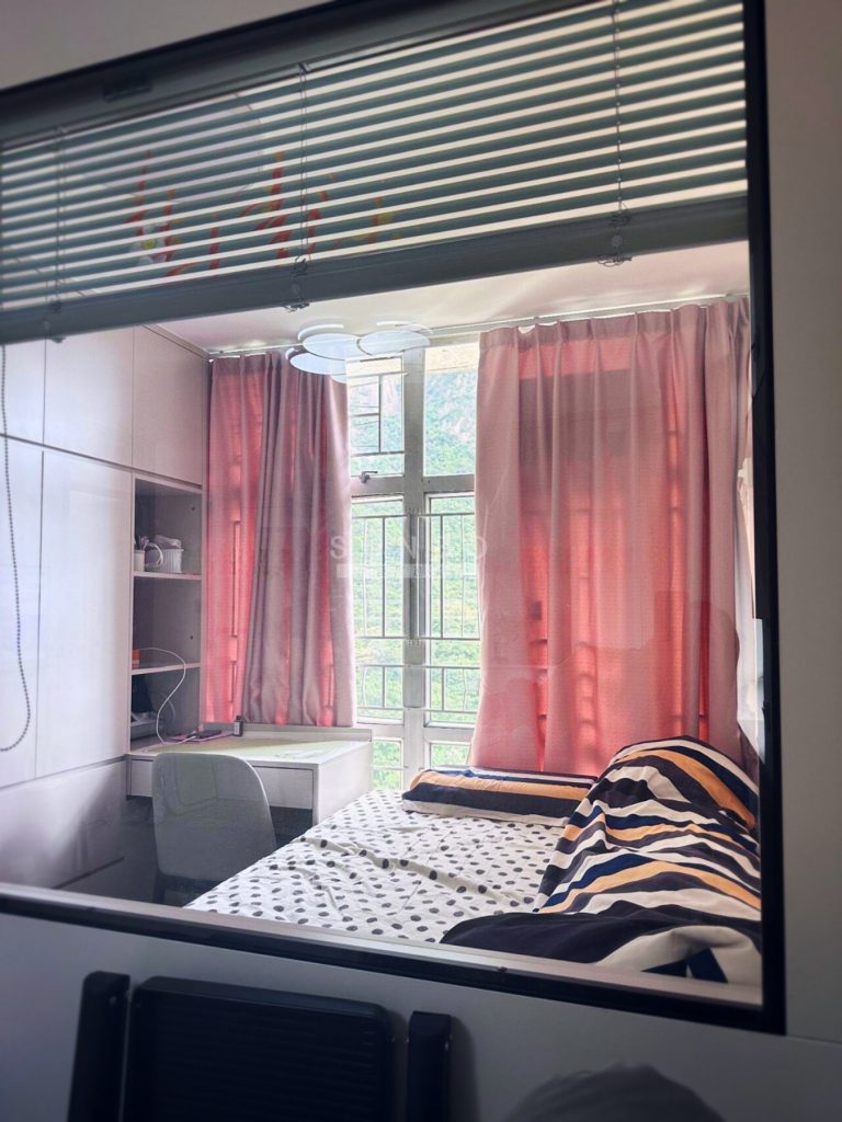 香港和諧一型公屋3-4人單位間訂造傢俬作品照片 5